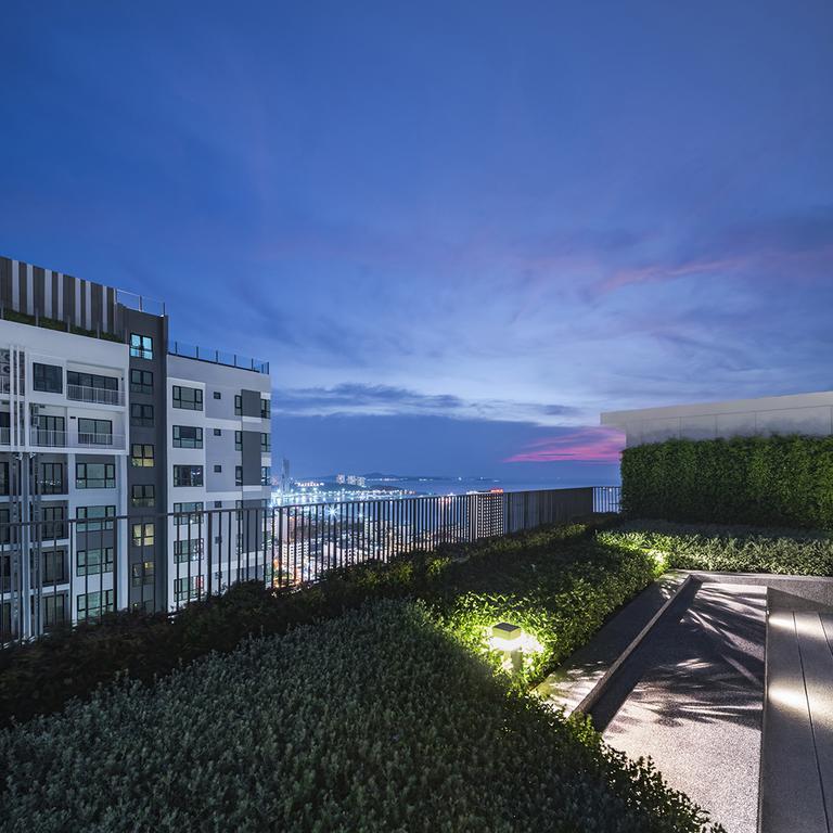 Pattaya Beach Sea View Rooftop Pool Resort Dış mekan fotoğraf